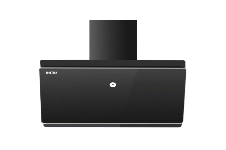 Baltra Crown 60 cm Baffle Filter Kitchen Chimney